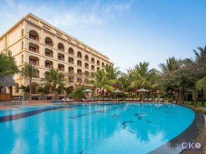 Sunny Beach Resort and Spa