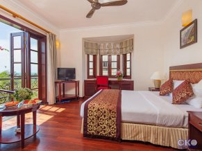 Sunny Beach Resort and Spa