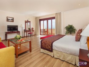 Sunny Beach Resort and Spa