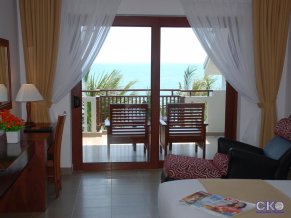 Canary Beach Resort