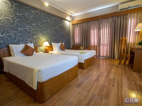 Tran - Vien Dong Hotel 3*+