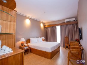 Tran - Vien Dong Hotel 3*+