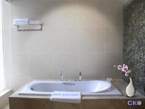 Diamond Bay Golf & Villas 5*