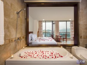 Red Sun Nha Trang Hotel 4*