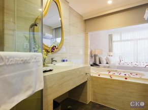 Diamond Bay Hotel 5*