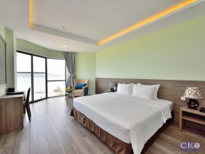 Xavia Hotel 4*