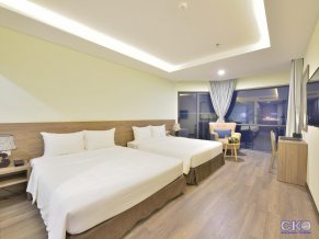 Xavia Hotel 4*