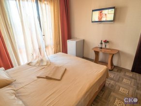 На Черноморской отель