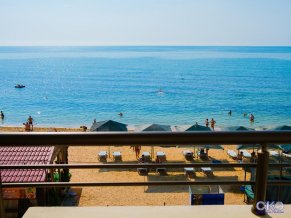 На Черноморской отель