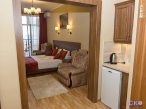 На Черноморской отель