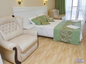 На Черноморской отель