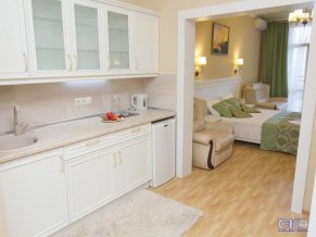 На Черноморской отель