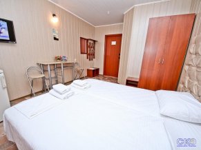 Золотая Чайка отель