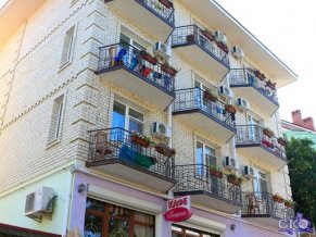 Глициния Гостевой дом