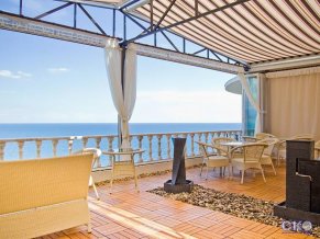 Лазурный отель