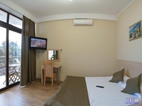 Терраса отель