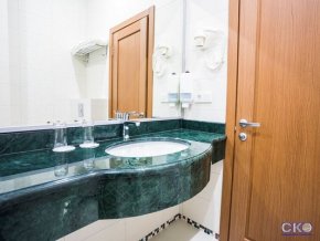 Гранатовое поместье отель