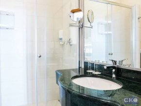 Гранатовое поместье отель