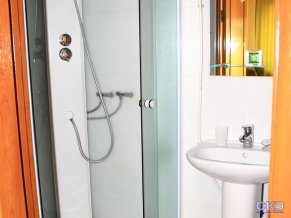 Нептун у реки Гостевой Дом