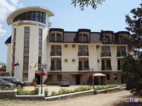 Резидент Клуб-отель