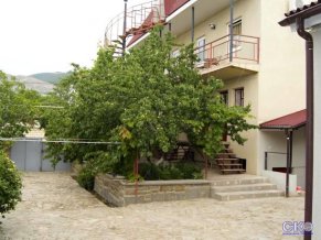 Адмирал Бин-Боу отель