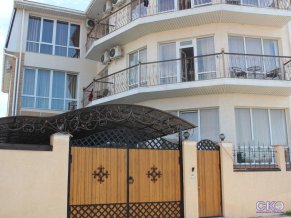 Белый лев Гостиница