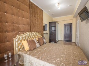 Белый лев Гостиница