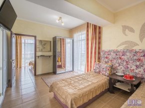 Белый лев Гостиница