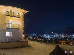 Белый лев Гостиница