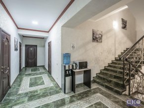 Белый лев Гостиница