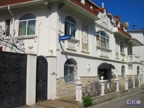 Ялтинский дворик Гостевой дом