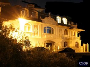 Ялтинский дворик Гостевой дом