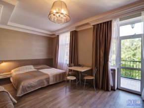 Каштановый Особняк отель