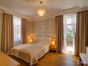 Каштановый Особняк отель