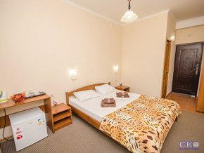 Крымская Ницца гостиница