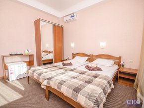 Крымская Ницца гостиница