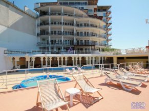 Яхт-Клуб Ялта отель