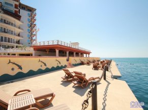 Яхт-Клуб Ялта отель