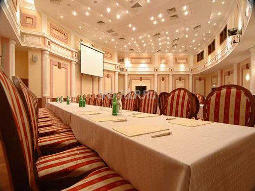 Банкетный зал