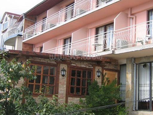 Отель Рай 2*