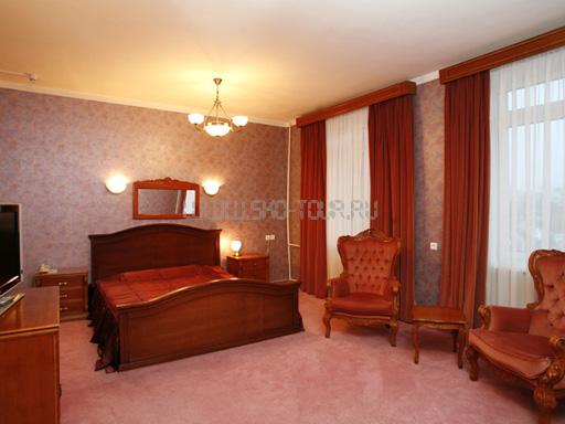 Спальня в полулюксе улучшенном