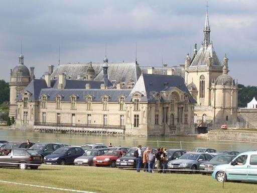 Замок Шантийи