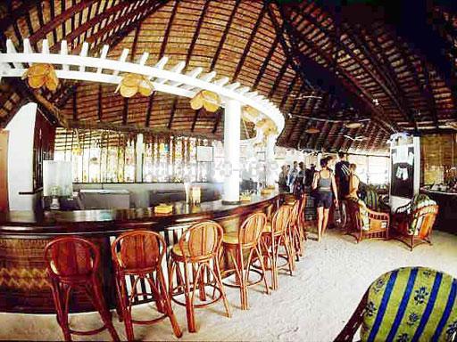 Отель ANGAGA ISLAND RESORT & SPA 4*