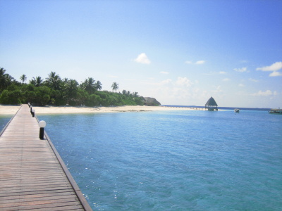 Отель ANGAGA ISLAND RESORT & SPA 4*