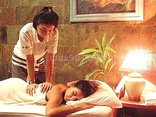 Отель Chaaya Reef Ellaidhoo 4*