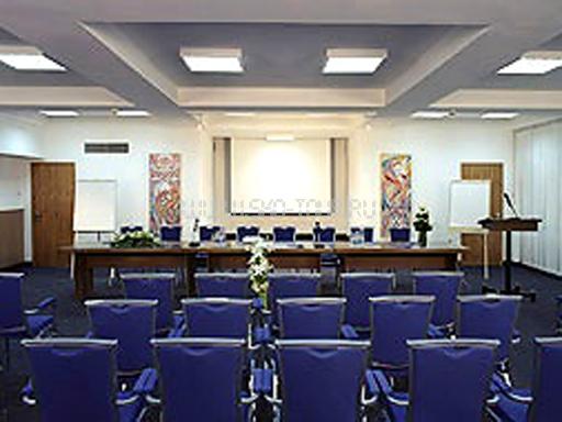 Конференц-зал