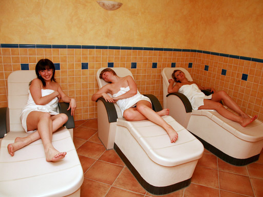 СПА-центр. Парная комната