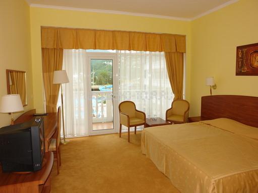 Стандарт-плюс в Главном Корпусе СПА отель «Прометей клуб» Сочи Лазаревское