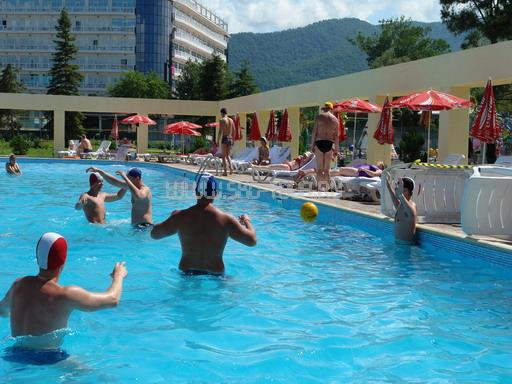 Открытый бассейн СПА отель «Прометей клуб» Сочи Лазаревское