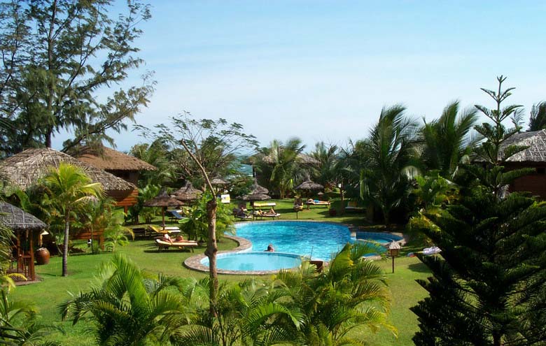 Coco Beach Resort